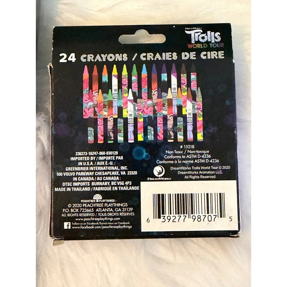 DreamWorks Trolls World Tour Art Kit and 24 Count Crayon Set Bundle New
